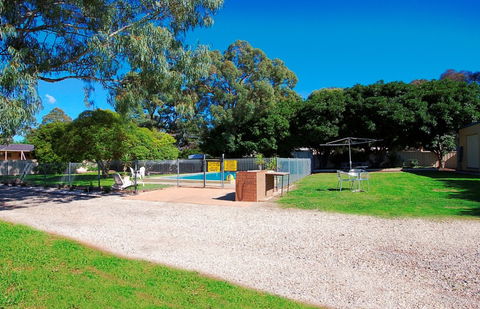 Wattle Motel - Accommodation Gold Coast 3