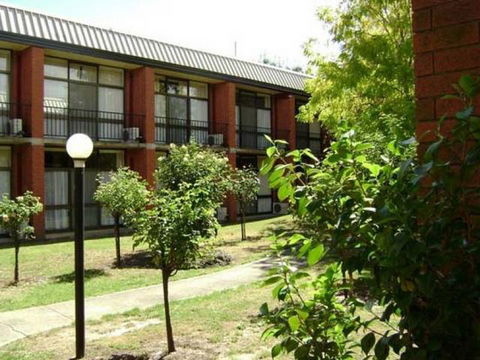 Moe Motor Inn - Accommodation Gold Coast 1