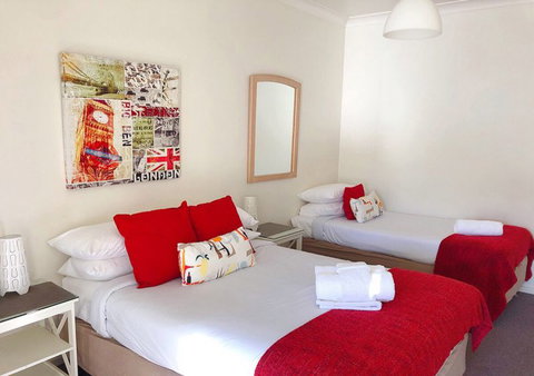 Canberra Short Term & Holiday Accommodation - Accommodation Gold Coast 3