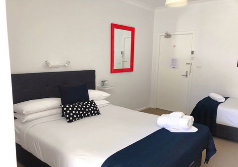 Canberra Short Term & Holiday Accommodation - Accommodation Gold Coast 4
