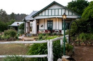 Balingup Rose Bed & Breakfast - Accommodation Gold Coast 0