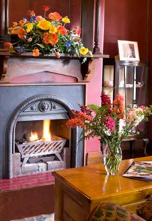 Balingup Rose Bed & Breakfast - Accommodation Gold Coast 1