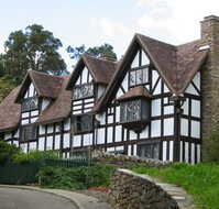 William Shakespeare's Bed  Breakfast - Accommodation Gold Coast