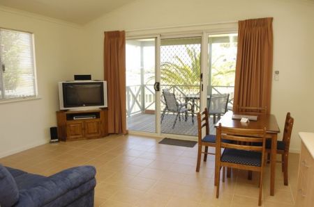 Discovery Holiday Parks - Koombana Bay - Accommodation Gold Coast 2