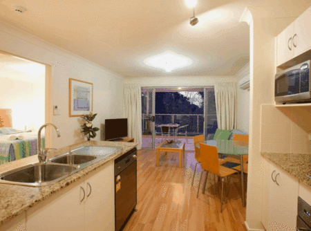 Shoal Bay Beachclub Apartments - Accommodation Gold Coast 5