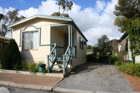 Woodcroft Park Caravan Park - Accommodation Gold Coast 2