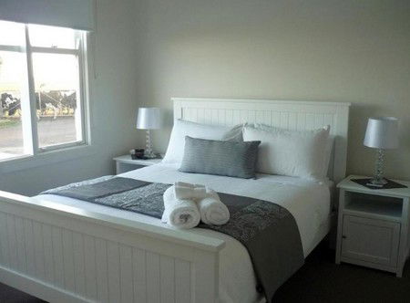 Calgary House & Cottage Accommodation - Accommodation Gold Coast 1