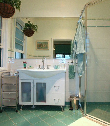 Pratically Lakeside B & B - Accommodation Gold Coast 2