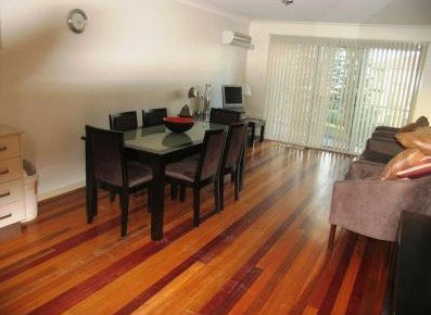 Seaspray Apartments - Accommodation Gold Coast 2