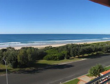 The Breakers Yamba - Accommodation Gold Coast 0