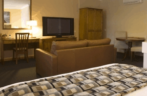 In Town Motor Inn - Accommodation Gold Coast 3