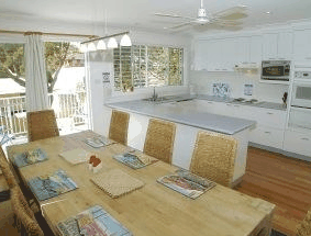 Shoal Bay Riggers - Accommodation Gold Coast 4