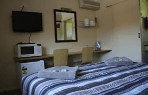 Isis Motel - Accommodation Gold Coast 1