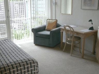 Summer East Serviced Apartments - Accommodation Gold Coast 4