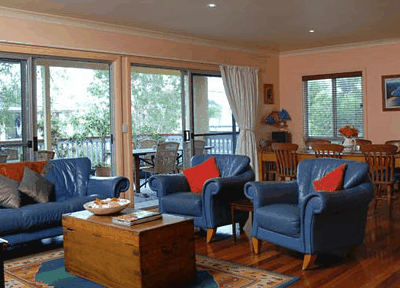 Surfside Retreat - Accommodation Gold Coast 2
