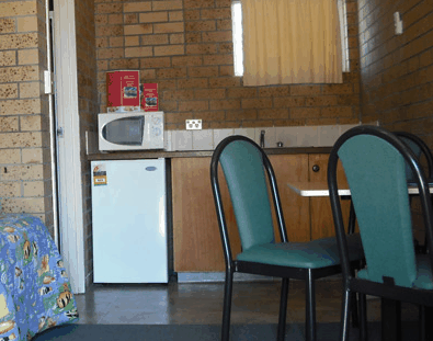 Dragon & Phoenix Motel - Accommodation Gold Coast 4