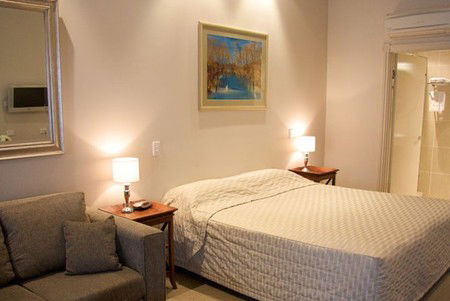 Shangri-La Gardens - Accommodation Gold Coast 2
