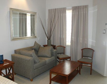 Shangri-La Gardens - Accommodation Gold Coast 5