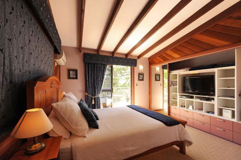 Rooftops Bed & Breakfast - Gold Coast 4U 3