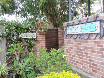 Rooftops Bed & Breakfast - Gold Coast 4U 8
