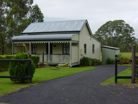 Belvoir B&B Cottages - Accommodation Gold Coast 0
