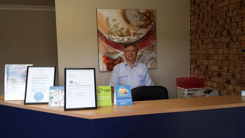AA Hilldrop Motor Inn - Accommodation Gold Coast 2