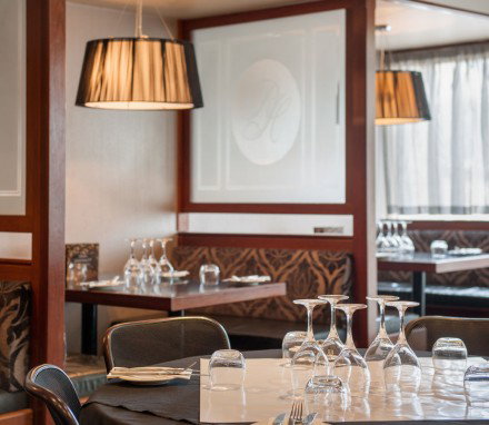 Rezz - Accommodation Gold Coast 6