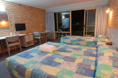 Sunshine Coast Motor Lodge - Accommodation Gold Coast 1