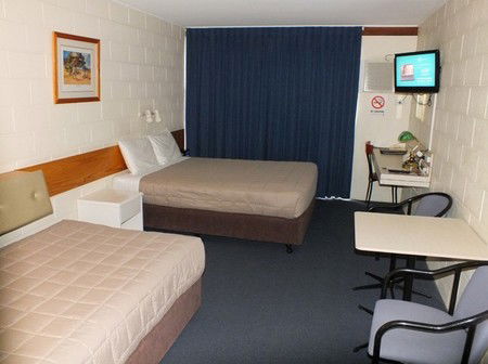 Central Motel - Accommodation Gold Coast 0