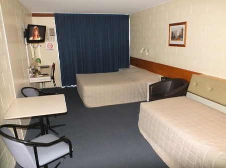 Central Motel - Accommodation Gold Coast 1