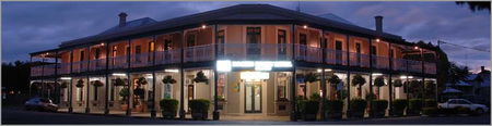 Roches Family Hotel - Accommodation Gold Coast 1
