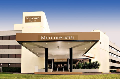 Mercure Penrith - Accommodation Gold Coast 1
