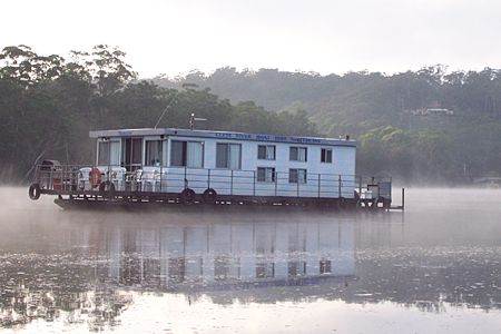 Clyde River Houseboats - Accommodation Gold Coast 1