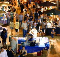Surfers Paradise Beachfront Markets - Accommodation Gold Coast