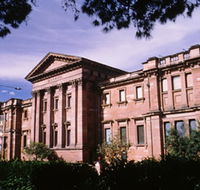 Australian Museum - Accommodation Gold Coast