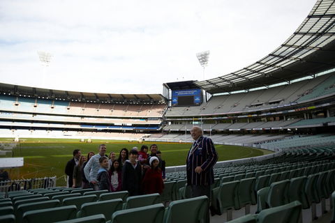 Melbourne Cricket Ground - Gold Coast 4U 8