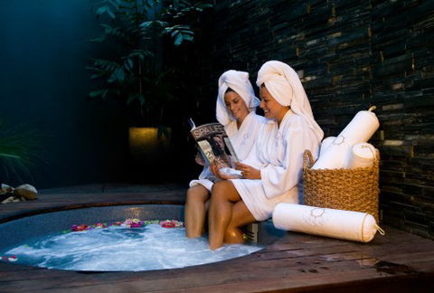 Q1 Spa - Gold Coast - Accommodation Gold Coast 4