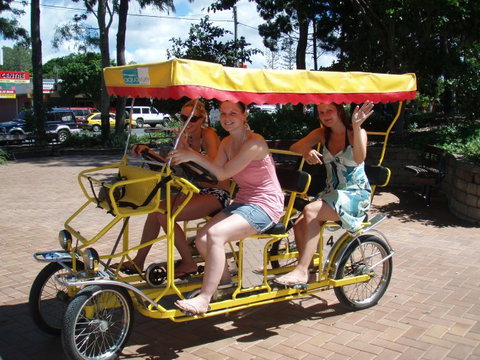 Aquavue Cafe Watersports - Accommodation Gold Coast 10