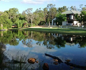 Lake House Gallery - Accommodation Gold Coast 0