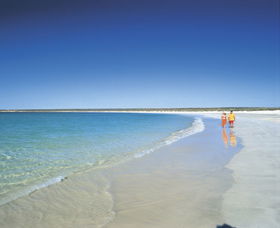 Gnaraloo - Accommodation Gold Coast 0