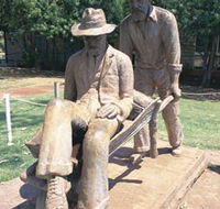 Russian Jack Memorial - Accommodation Gold Coast