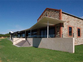 Angove McLaren Vale Vineyards And Cellar Door - Accommodation Gold Coast 0