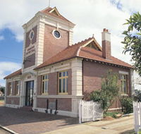Merredin Town Hall - Accommodation Gold Coast