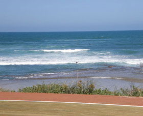 Flat Rocks - Accommodation Gold Coast 0