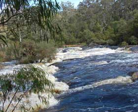 Moons Crossing - Accommodation Gold Coast 0
