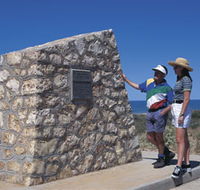 Potshot Monument - Accommodation Gold Coast
