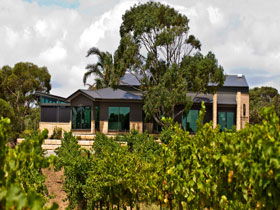 Delacolline Estate - Accommodation Gold Coast 0