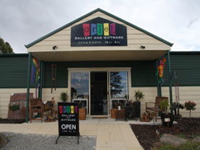 Artel Gallery And Giftware - Accommodation Gold Coast 0