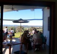 Tenafeate Creek Wines - Accommodation Gold Coast