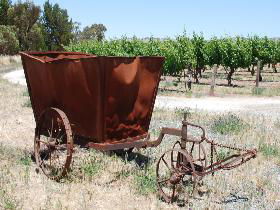 Rosenvale Wines - Accommodation Gold Coast 0